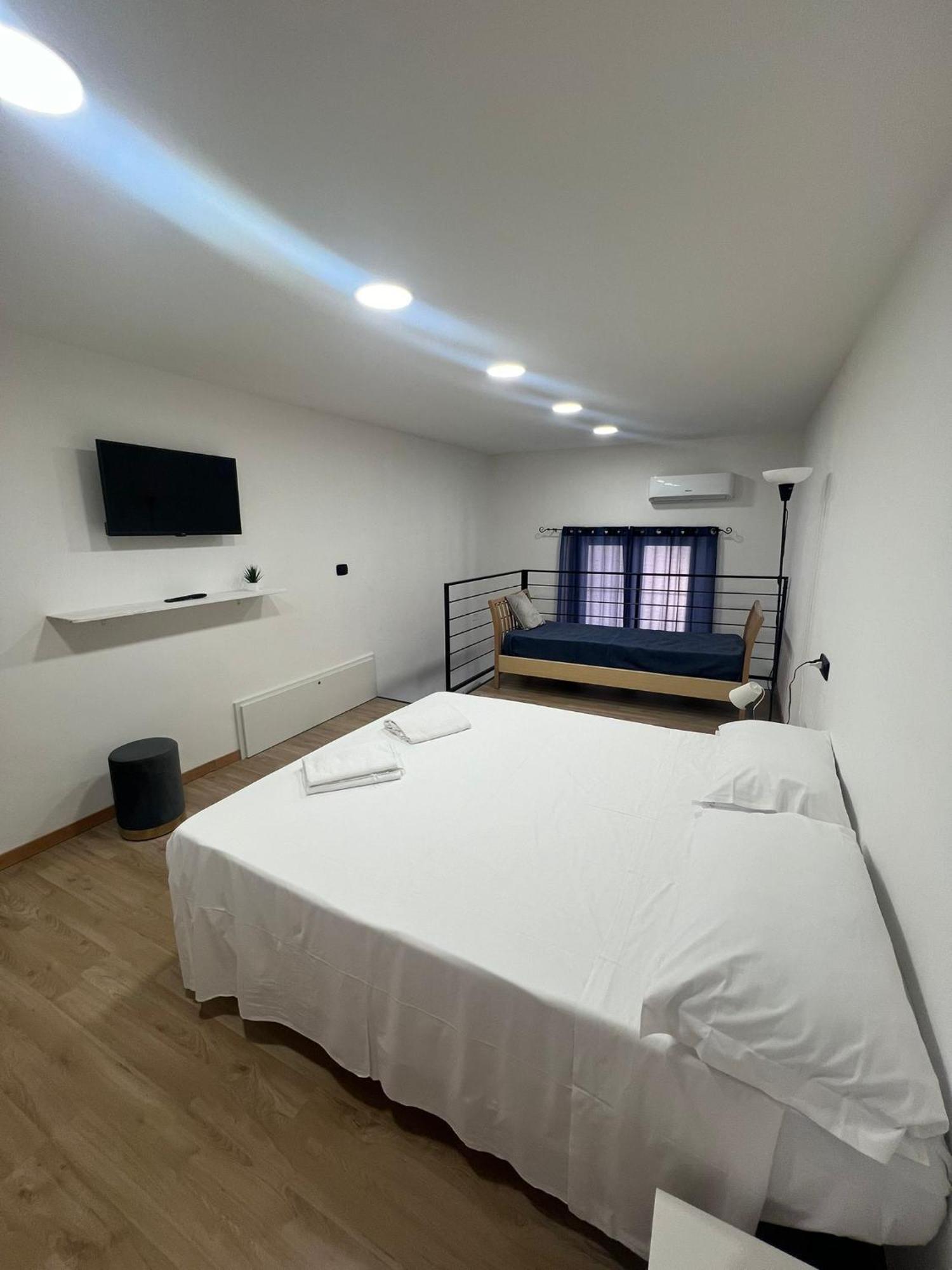 Blue Napoli Home 外观 照片